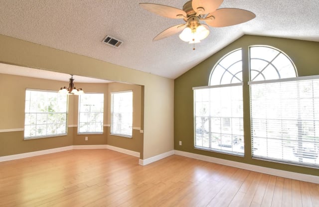 686 Roaring Drive 342 Altamonte Springs Fl Apartments For Rent