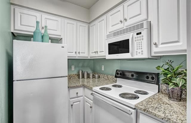 Legends At River Oaks Sandy Ut Apartments For Rent