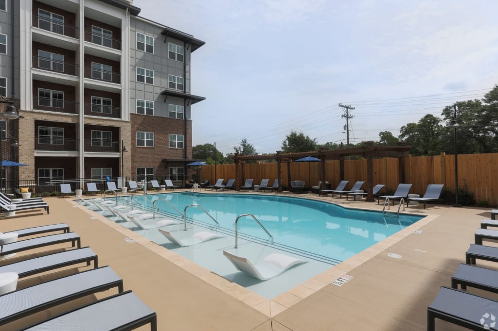 Lakecrest Apartments Greenville Sc Apartments For Rent