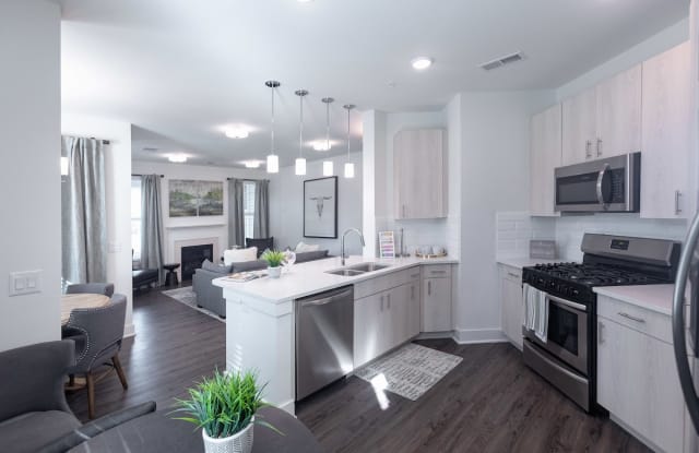 Creekside Park The Residences The Woodlands Tx Apartments For Rent