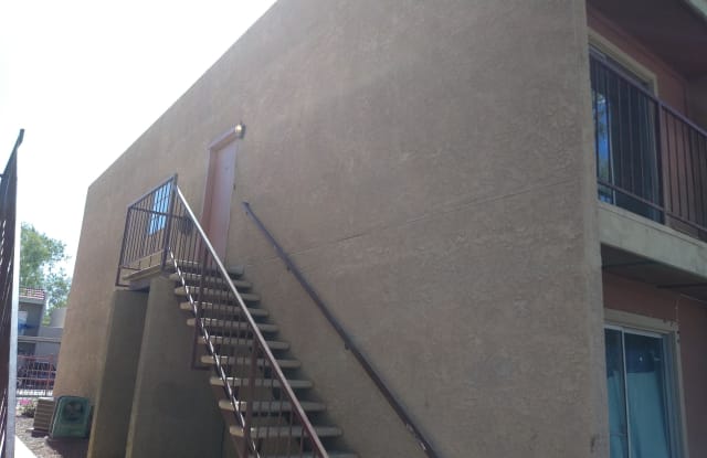 2838 E Marconi Avenue Phoenix Az Apartments For Rent
