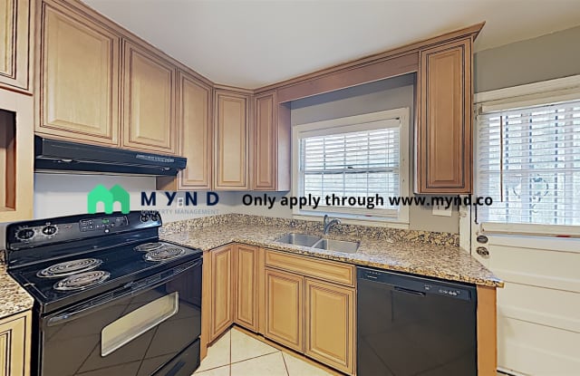 990 Lynhurst Dr Sw Atlanta Ga Apartments For Rent