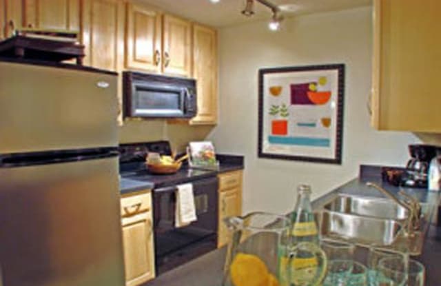 Altamira Place Apartment Homes Altamonte Springs Fl Apartments For Rent