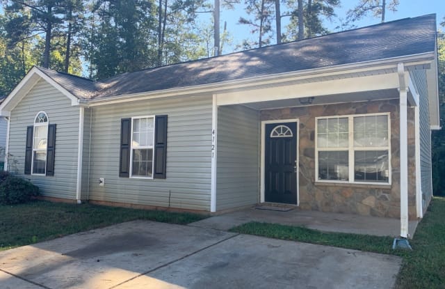 4121 Parkdale Drive Charlotte Nc Apartments For Rent