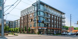 2 bedroom dog friendly apartments