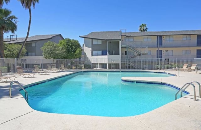 The District At Fiesta Park Mesa Az Apartments For Rent