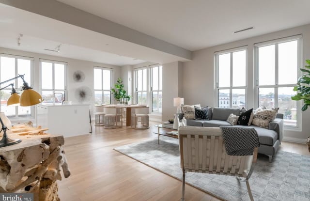 333 8th St Se Ph 508 Washington Dc Apartments For Rent