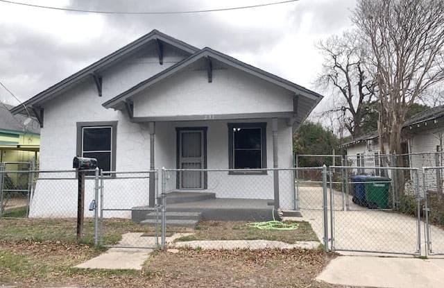 231 Palo Blanco St San Antonio Tx Apartments For Rent