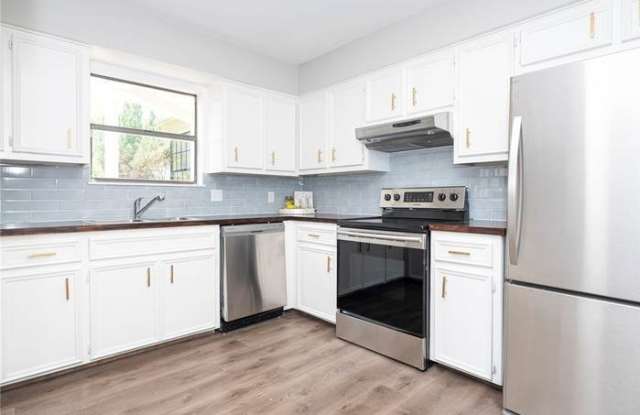 1605 Dale Cove Round Rock Tx Apartments For Rent