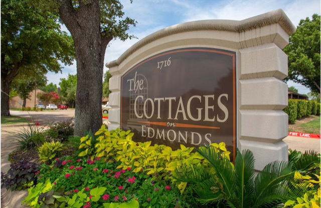 Cottages On Edmonds Lewisville Tx Apartments For Rent