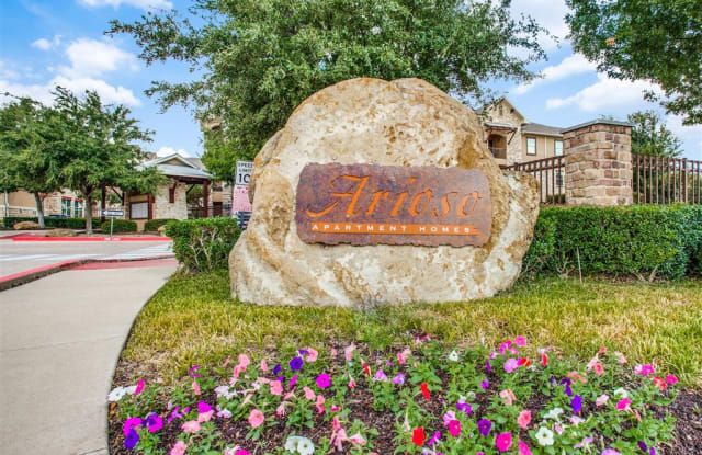 Arioso Apartments Townhomes Grand Prairie Tx Apartments For Rent
