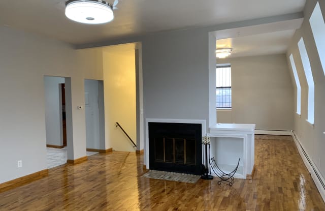126 Cottage Street 4 Buffalo Ny Apartments For Rent