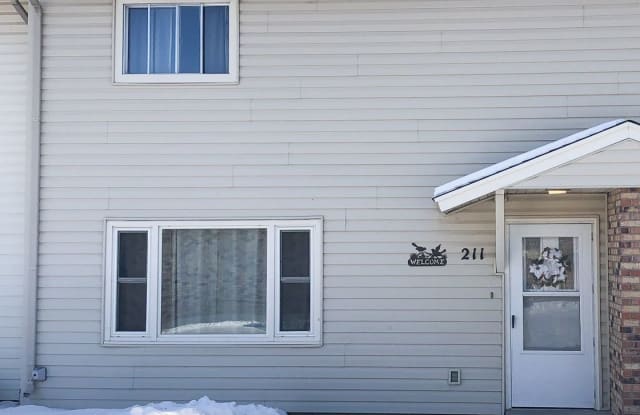 211 Parkcrest Riverton Wy Apartments For Rent