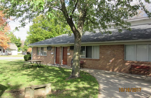 910 E Bellows Street 5 2 Mount Pleasant Mi Apartments