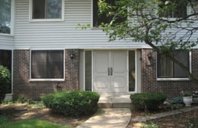 2811 Hobson Road Woodridge Il Apartments For Rent