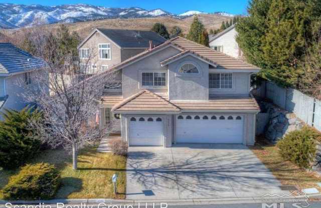 6215 S Deer Meadows Ct Reno Nv Apartments For Rent