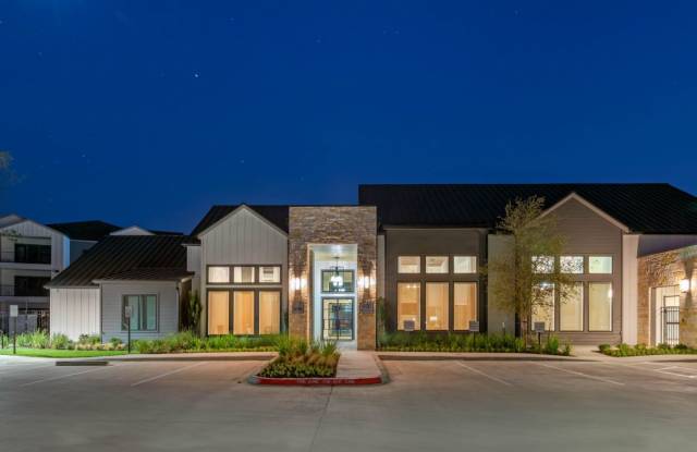East Vue Ranch Apartments Austin Tx Apartments For Rent