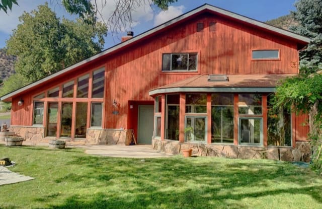 Apartments And Houses For Rent In Glenwood Springs Co - Room Pictures