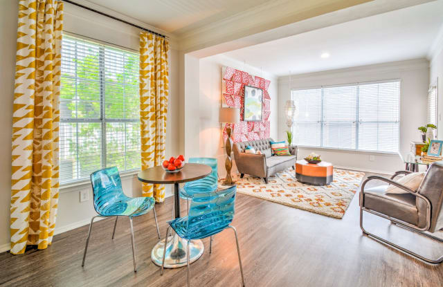 The Lola Austin Tx Apartments For Rent