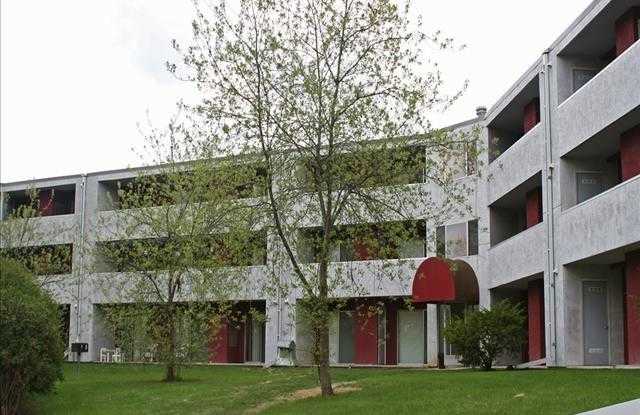 Pebblebrook Flats Court Bloomington Mn Apartments For Rent