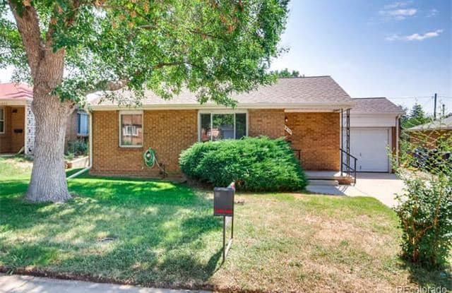 1410 S Bellaire Street Denver Co Apartments For Rent