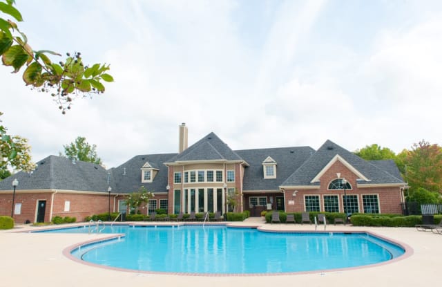 Bridford Lake Greensboro Nc Apartments For Rent