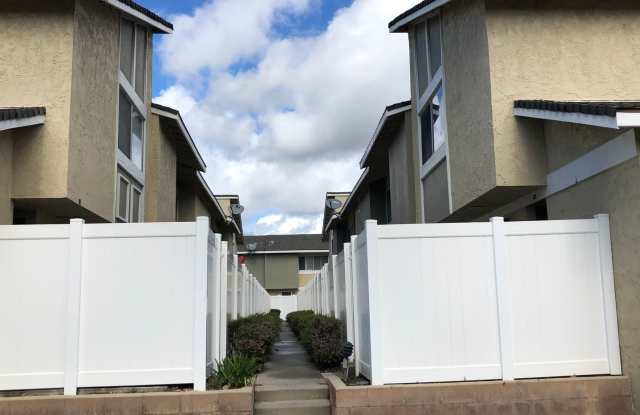 87 Cabrillo Court Santa Paula Ca Apartments For Rent