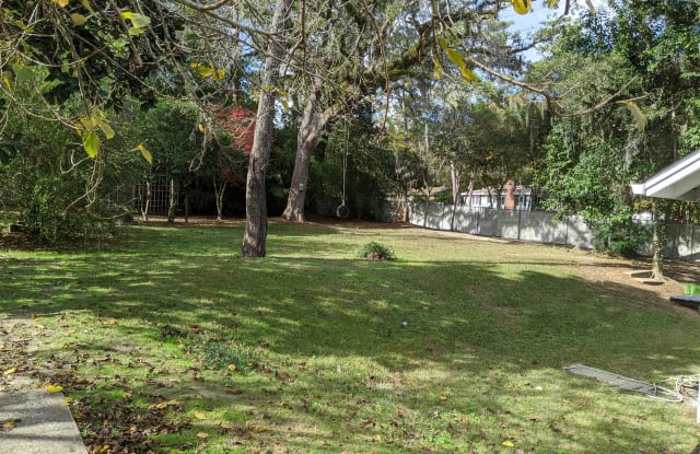 1758 Gibbs Drive Tallahassee Fl Apartments For Rent