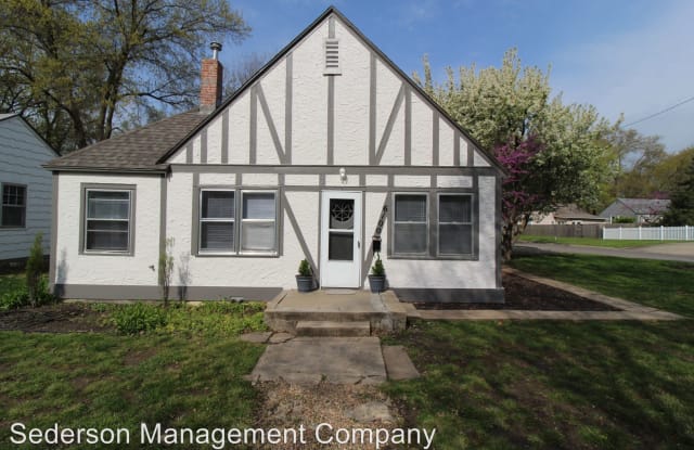 6100 Buena Vista Fairway Ks Apartments For Rent