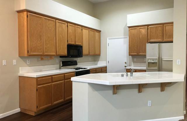 3689 Grand Point Ln Elk Grove Ca Apartments For Rent