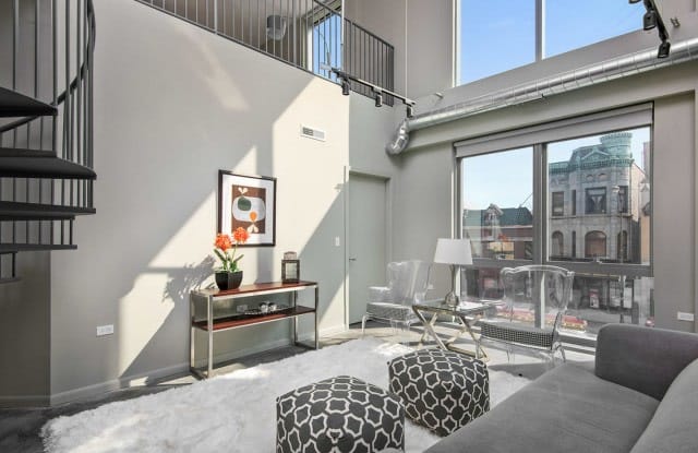 1241 N Milwaukee Chicago Il Apartments For Rent