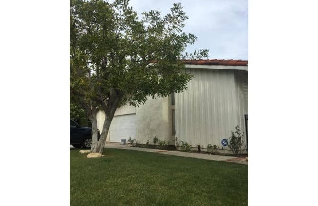 23415 Park Hacienda Calabasas Ca Apartments For Rent