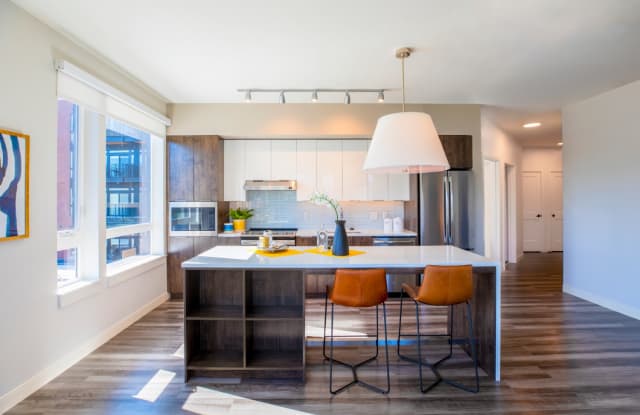 Glasshouse Pittsburgh Pittsburgh Pa Apartments For Rent