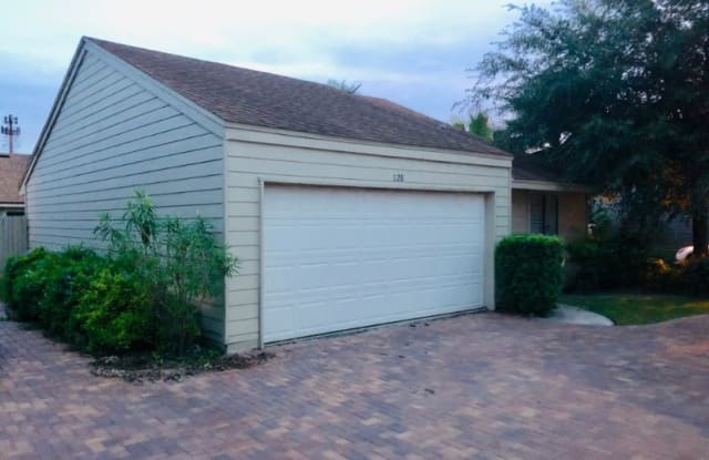 1128 Park Green Place Winter Park Fl Apartments For Rent