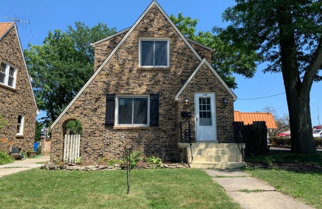 158 N Court Street Crown Point In Apartments For Rent
