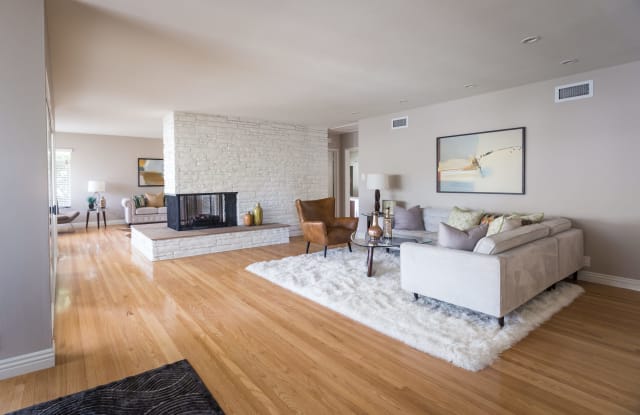 Orange Grove Circle Apartments Pasadena Ca Apartments For Rent