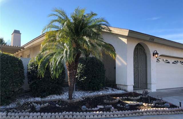 1906 W Ebbtide Way Anaheim Ca Apartments For Rent