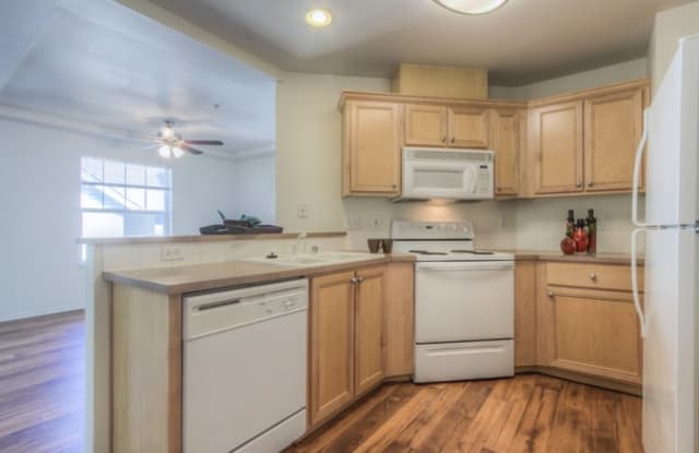 Bradley Park - Puyallup, WA apartments for rent