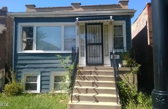 1332 S Central Ave Cicero Il Apartments For Rent