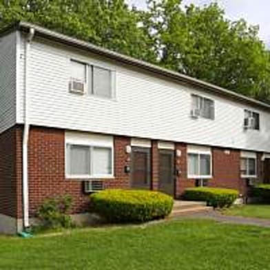 Deerfield Gardens - Apartments for rent