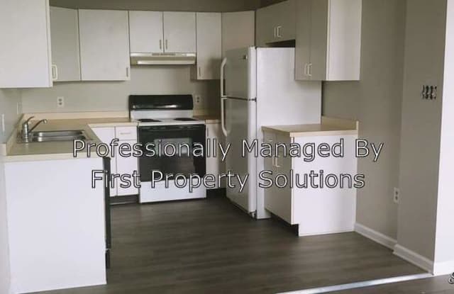 104 N 8th Street Princeton Wv Apartments For Rent