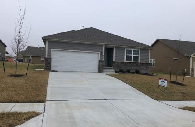 717 S Cherry Street Gardner Ks Apartments For Rent