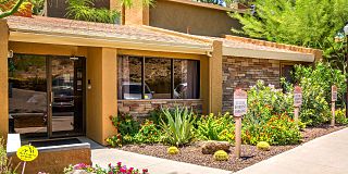 100 Best Apartments Under $800 In Phoenix, AZ (with pics)! 100 Best Apartments Under $800 In Phoenix, AZ (with pics)!