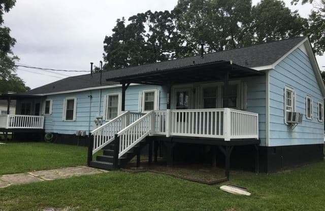 203 West Washington Ave A Bessemer City Nc Apartments For Rent