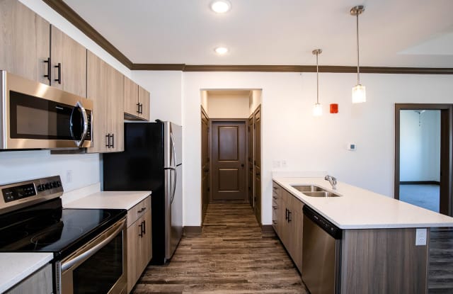 Thrive At Creekside Parkville Mo Apartments For Rent