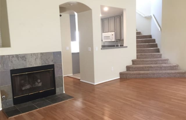 1074 S Romano Court Anaheim Ca Apartments For Rent