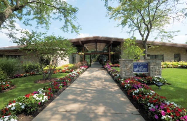 Barrington Lakes Apartments Hoffman Estates Il Apartments For Rent