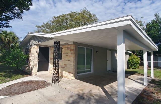 2622 E 109th Ave Tampa Fl Apartments For Rent