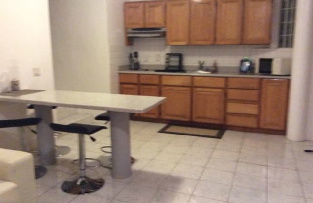 1716 Moani Street Downstairs Honolulu Hi Apartments For Rent