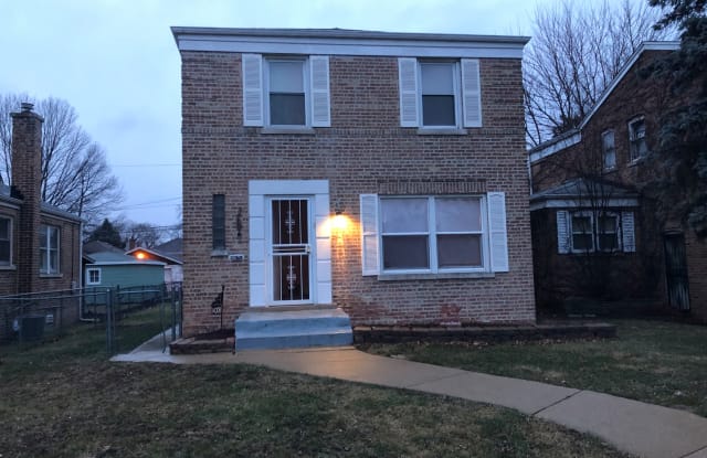 14308 South Michigan Avenue Riverdale Il Apartments For Rent
